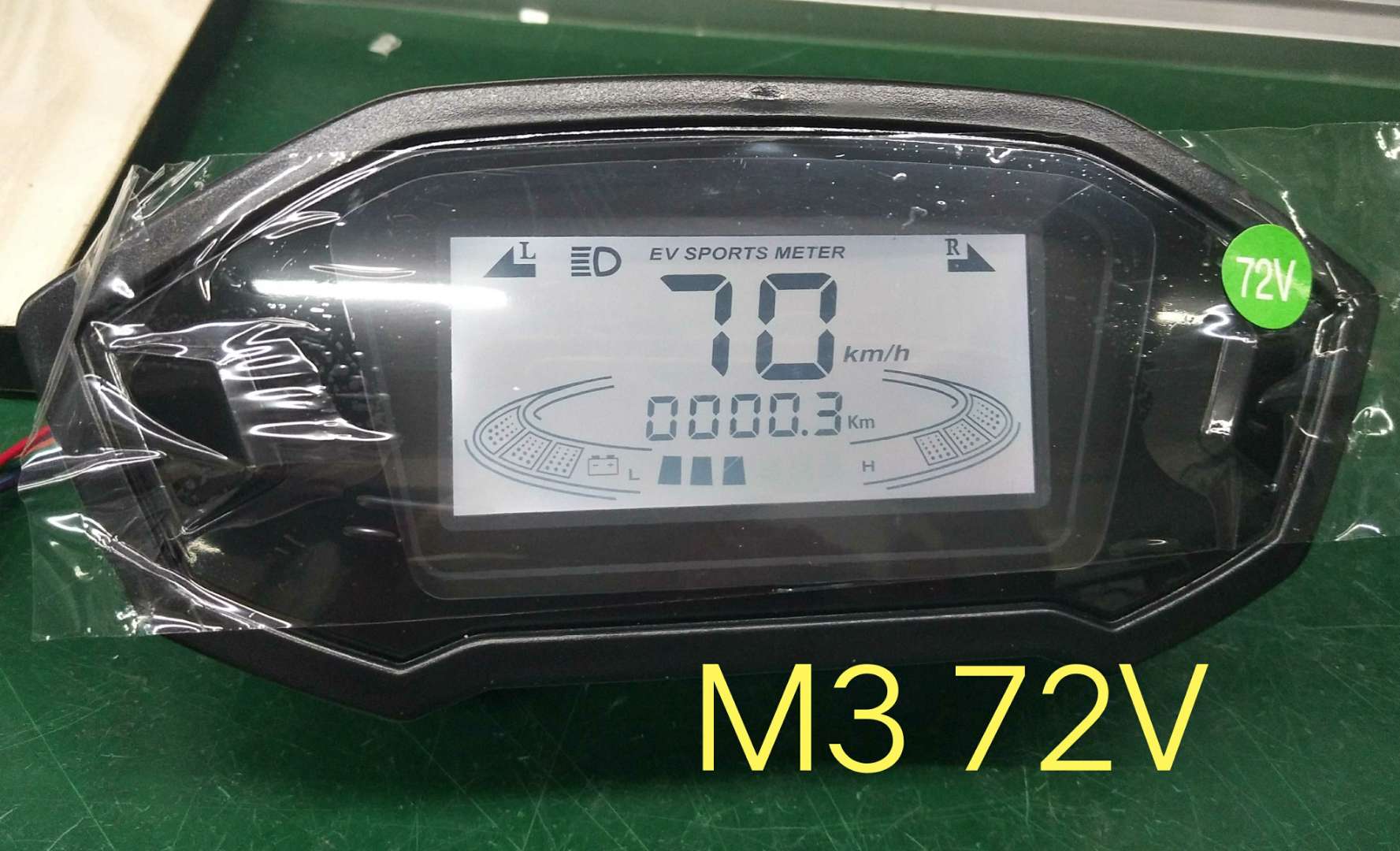  Ϳ ӵ LCD ÷, 48-72V , MT..